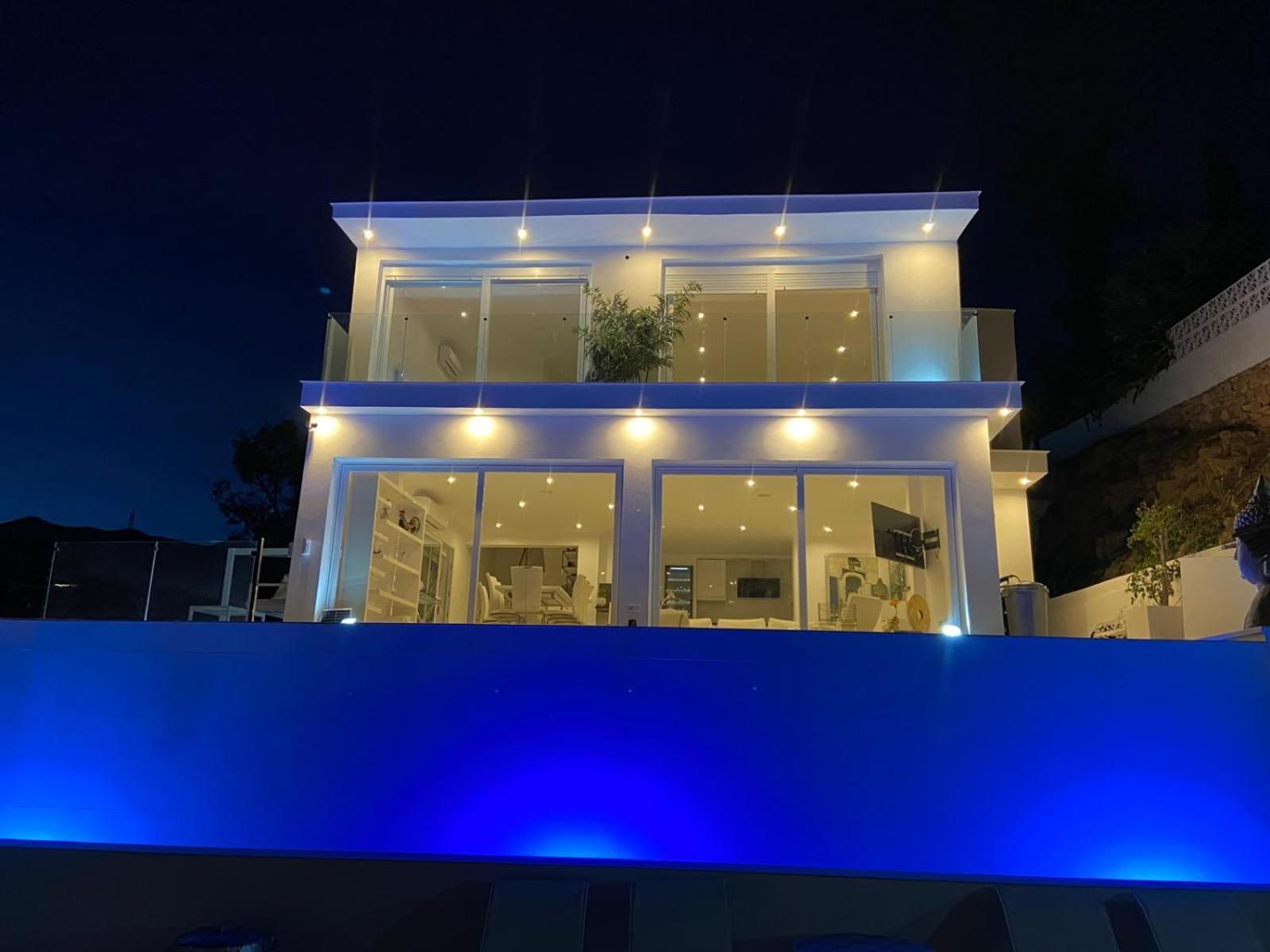 Bali Malaga In Torreblanca